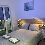 Lägenhet Ev Zin - Modern, Cozy, 1 Bed, Pool, 2 Balconies, A105 *