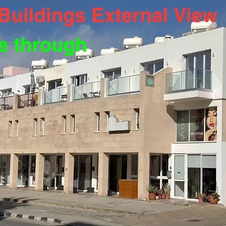 Ev Zin - Modern, Cozy, 1 Bed, Pool, 2 Balconies, A105 * Paphos