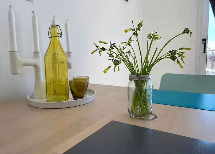 Apartmán Ev Zin - Modern, Cozy, 1 Bed, Pool, 2 Balconies, A105