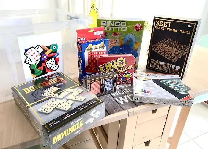 Ev Zin - Modern, Cozy, 1 Bed, Pool, 2 Balconies, A105 Apartmán Paphos